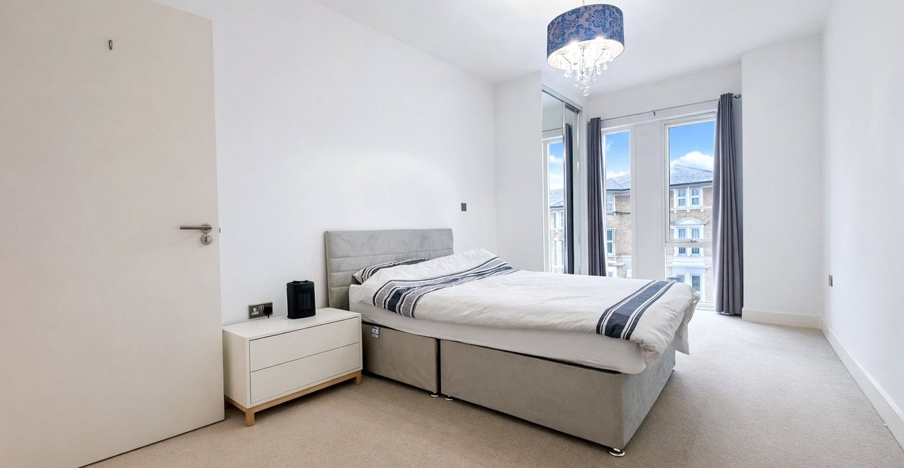 3 bedroom property for sale in Middleton Way | Robinson Jackson