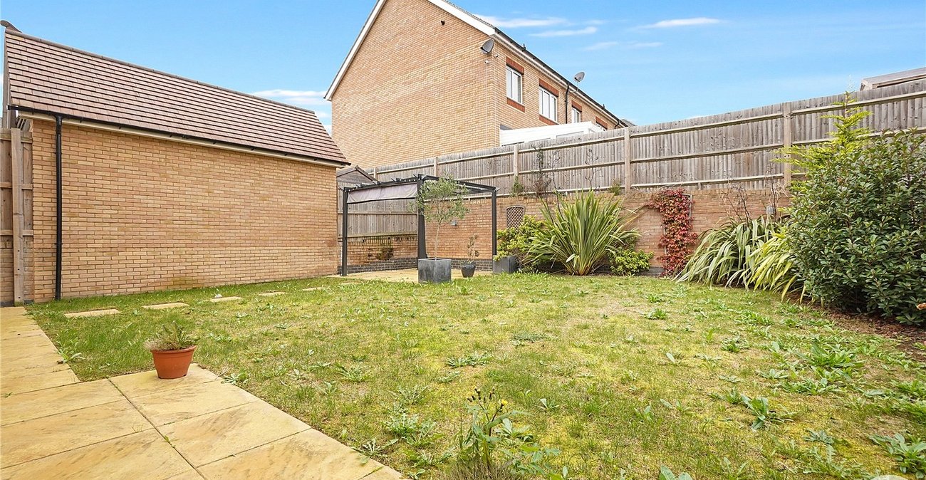 4 bedroom house for sale in Ebbsfleet Quarter | Robinson Jackson