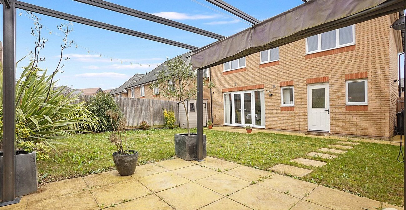 4 bedroom house for sale in Ebbsfleet Quarter | Robinson Jackson