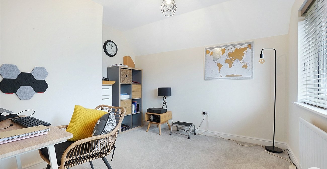 4 bedroom house for sale in Ebbsfleet Quarter | Robinson Jackson