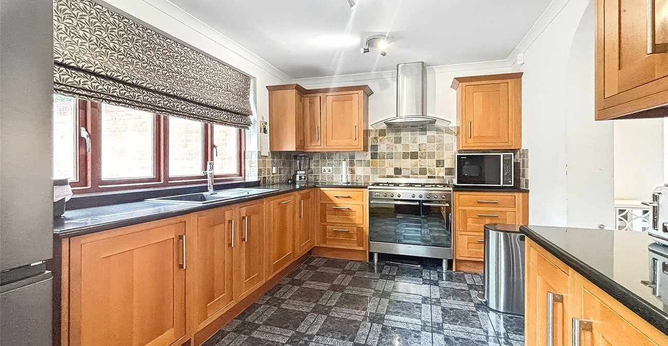 5 bedroom house for sale in Bexley | Robinson Jackson