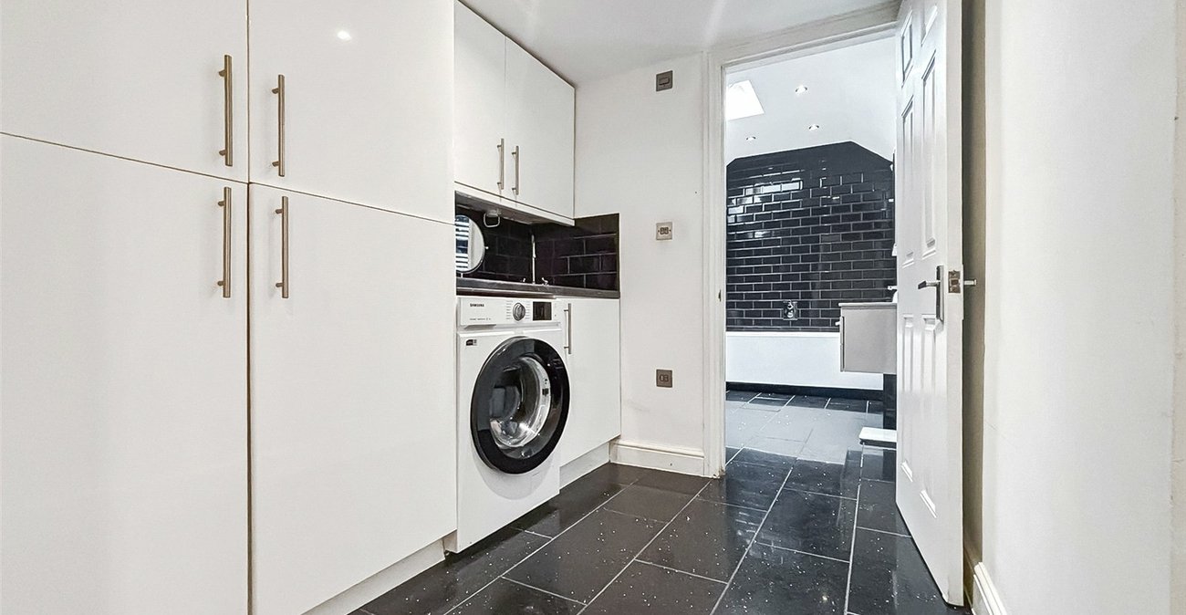 5 bedroom house for sale in Bexley | Robinson Jackson