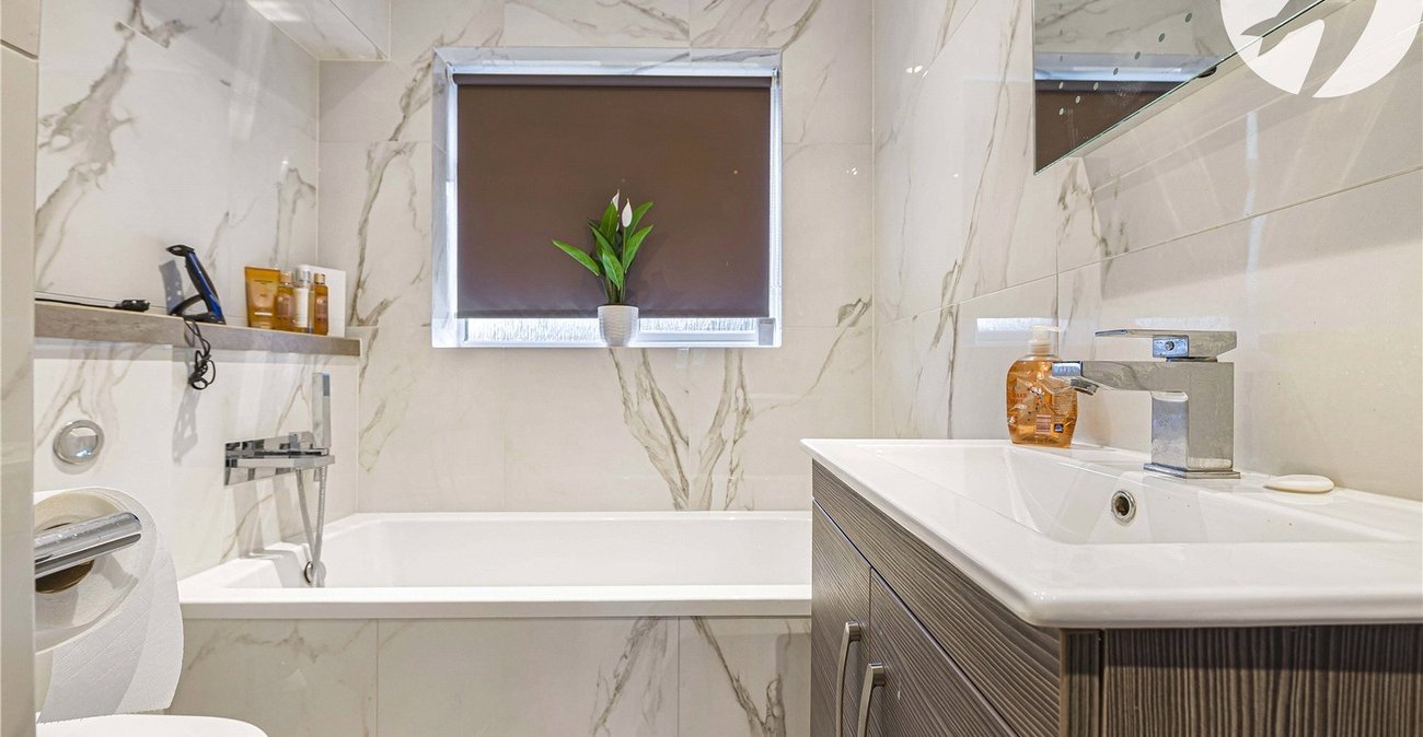 5 bedroom house for sale in Bexley | Robinson Jackson