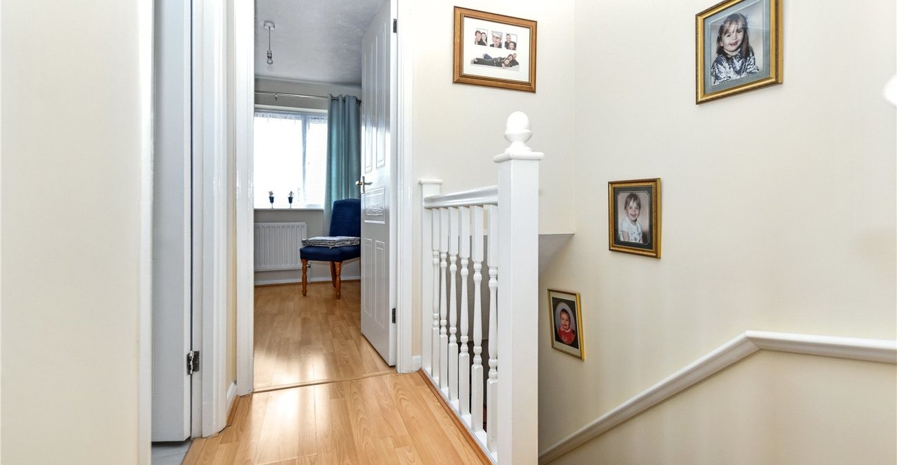 2 bedroom house for sale in Bexleyheath | Robinson Jackson