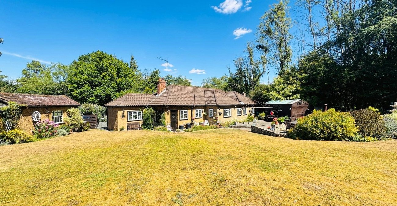 3 bedroom bungalow for sale in West Kingsdown | Robinson Jackson