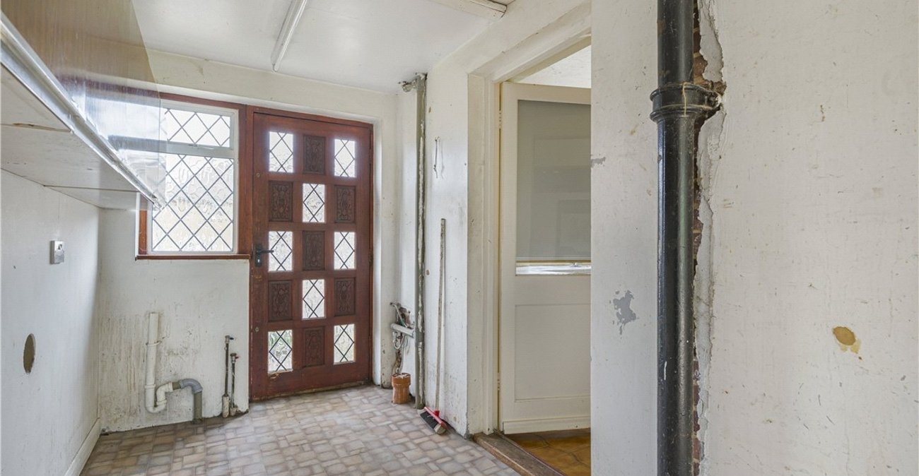 3 bedroom house for sale in Orpington | Robinson Jackson