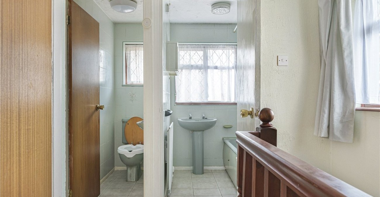 3 bedroom house for sale in Orpington | Robinson Jackson
