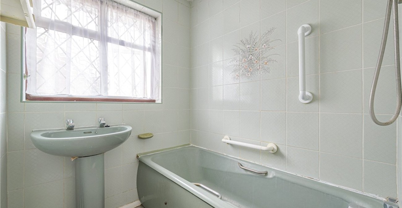 3 bedroom house for sale in Orpington | Robinson Jackson
