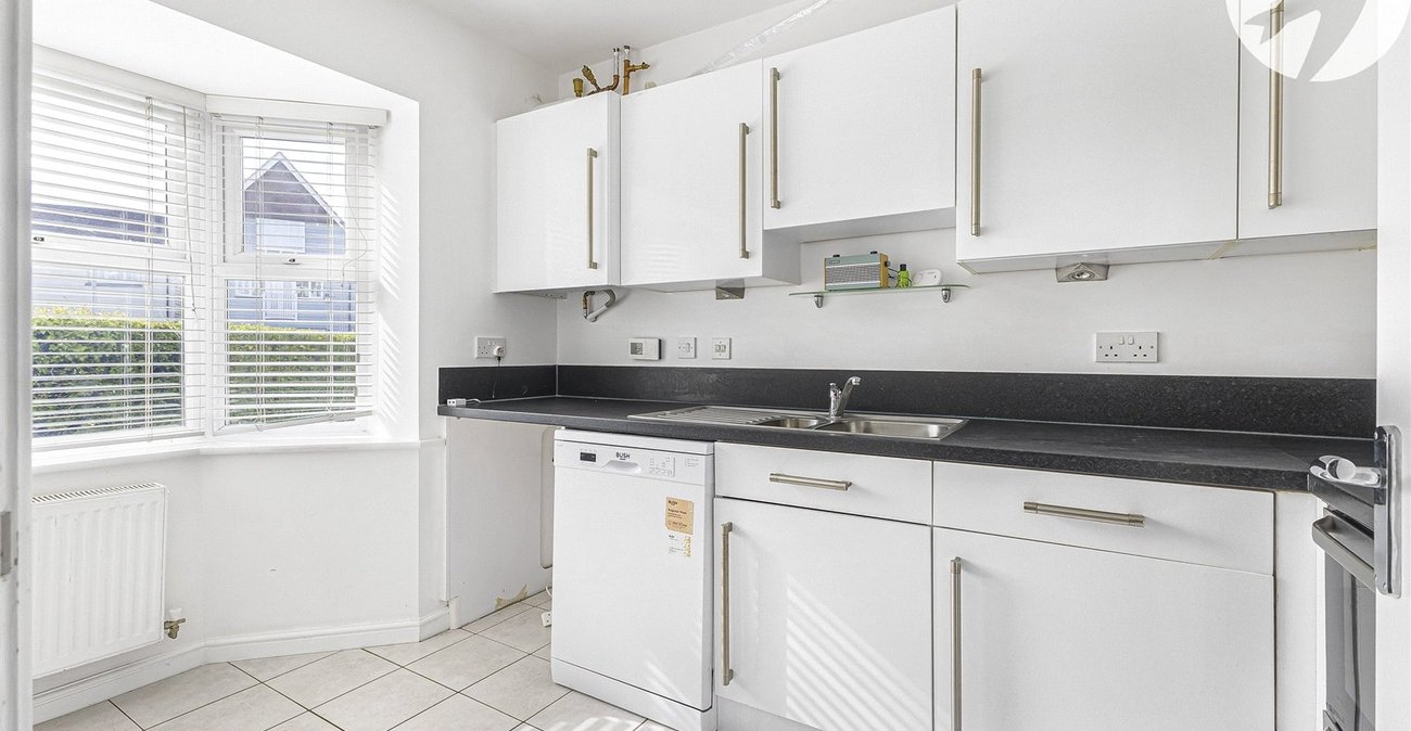 3 bedroom house for sale in Chattenden | Robinson Michael & Jackson