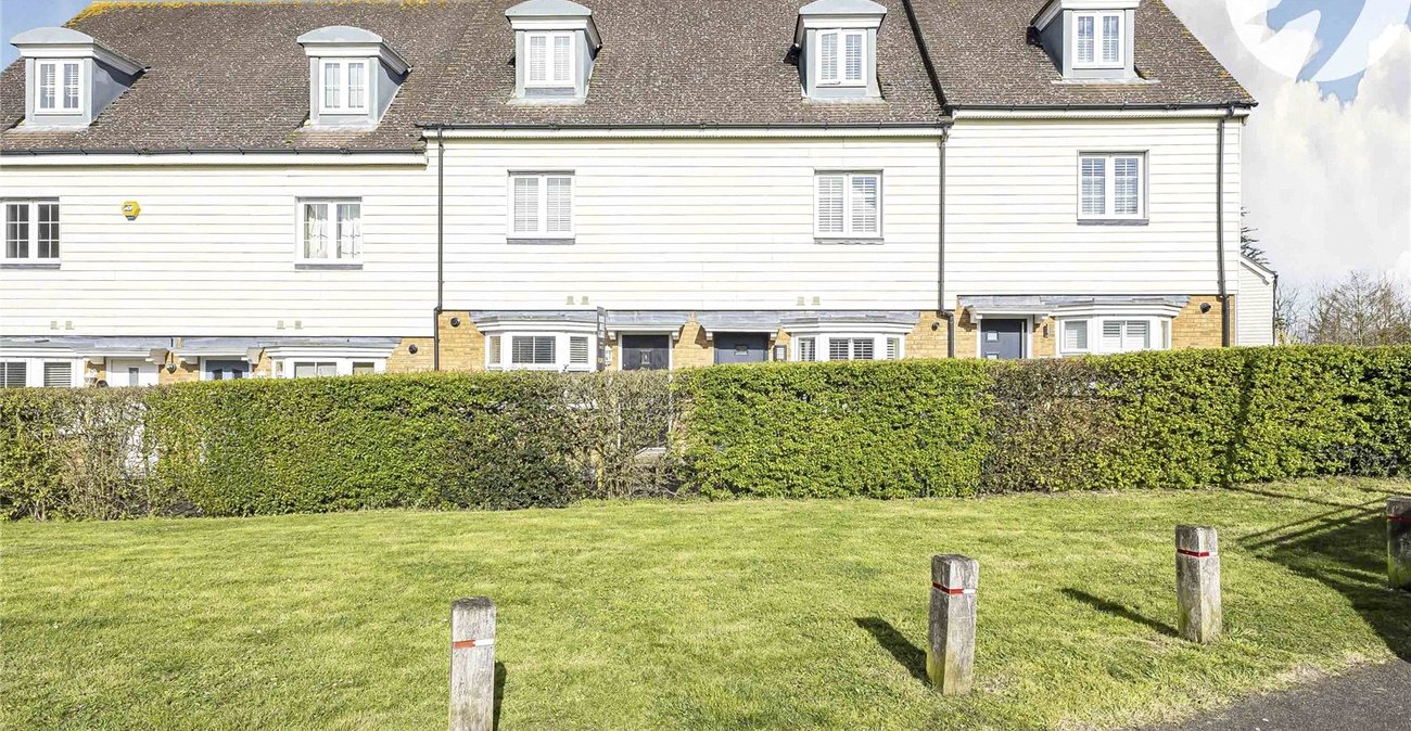 3 bedroom house for sale in Chattenden | Robinson Michael & Jackson