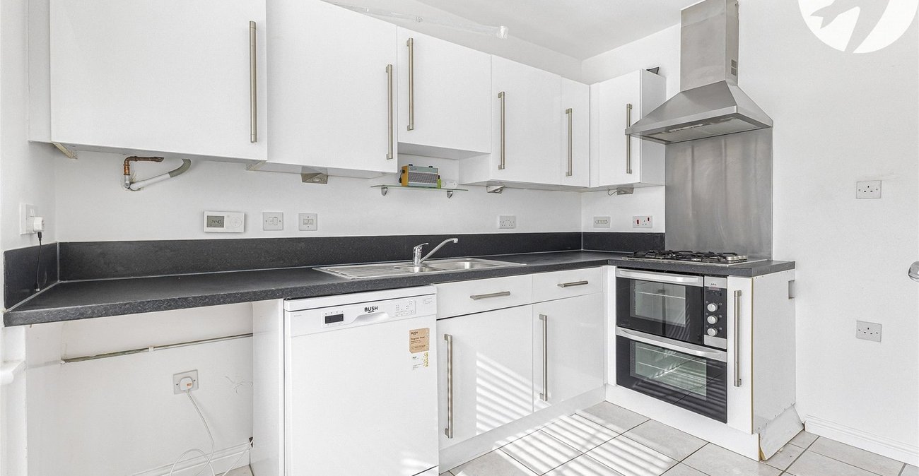 3 bedroom house for sale in Chattenden | Robinson Michael & Jackson