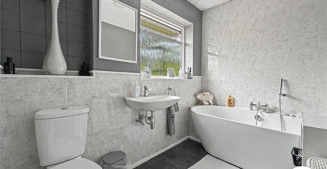3 bedroom bungalow for sale in Blue Bell Hill | Robinson Michael & Jackson
