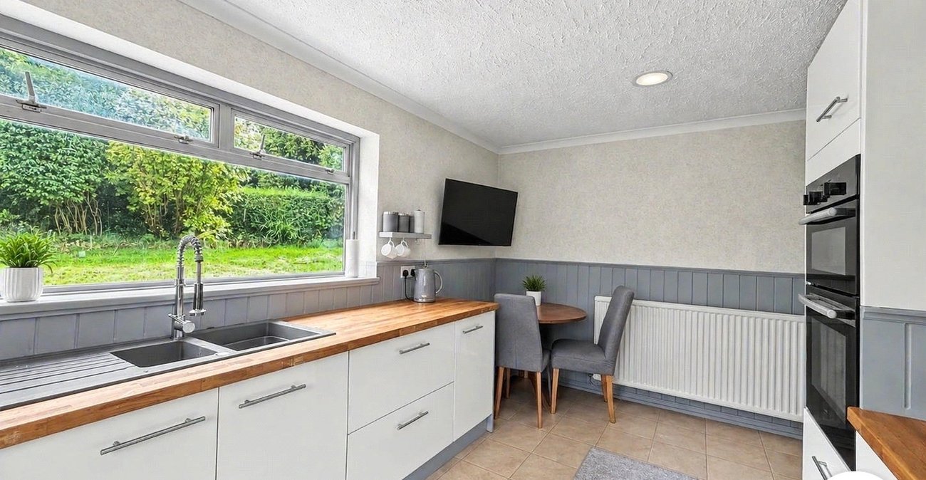 3 bedroom bungalow for sale in Blue Bell Hill | Robinson Michael & Jackson