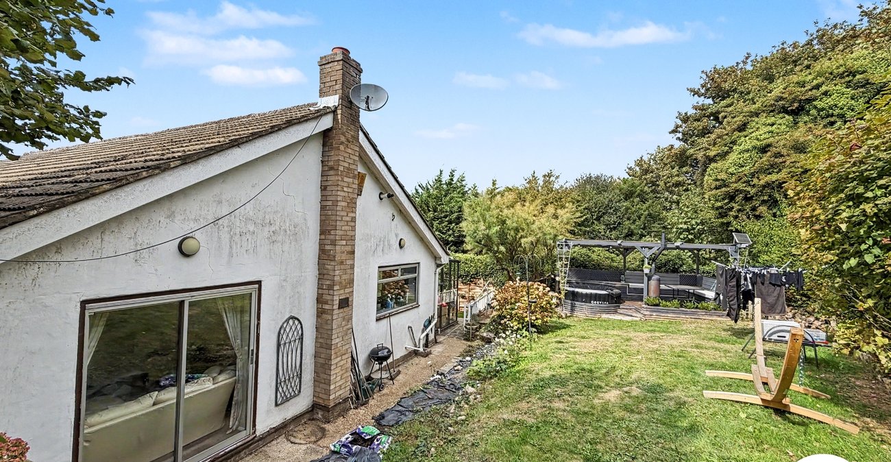 3 bedroom bungalow for sale in Blue Bell Hill | Robinson Michael & Jackson