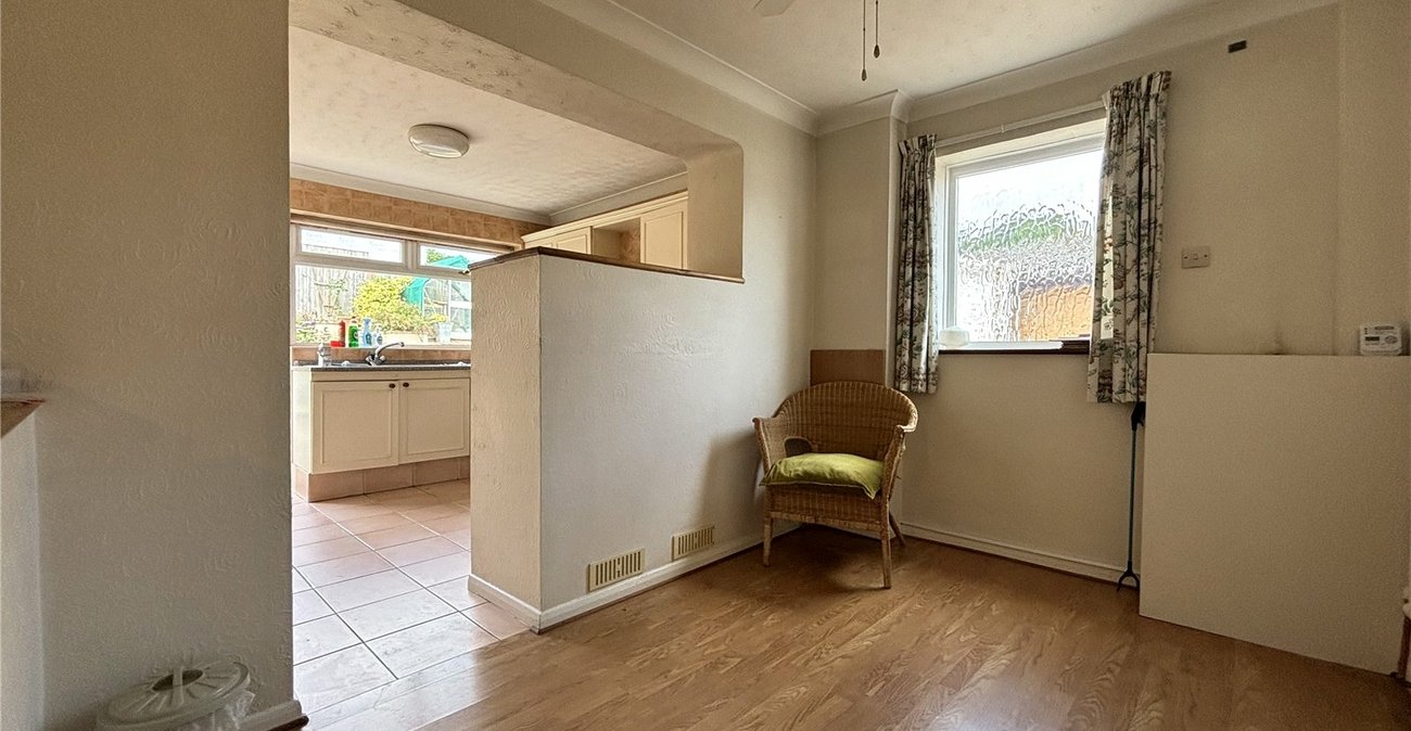 3 bedroom bungalow for sale in Bluebell Hill | Robinson Michael & Jackson