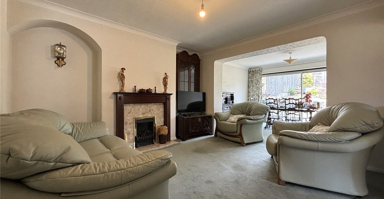 3 bedroom bungalow for sale in Bluebell Hill | Robinson Michael & Jackson