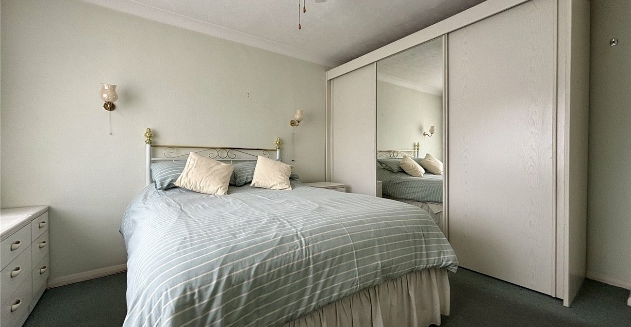 3 bedroom bungalow for sale in Bluebell Hill | Robinson Michael & Jackson