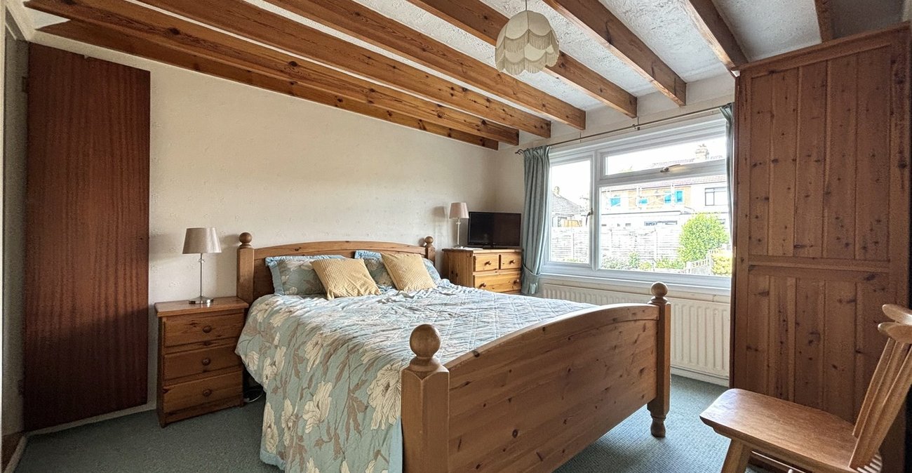 3 bedroom bungalow for sale in Bluebell Hill | Robinson Michael & Jackson