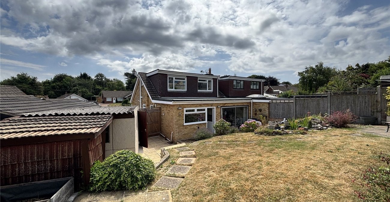 3 bedroom bungalow for sale in Chatham | Robinson Michael & Jackson