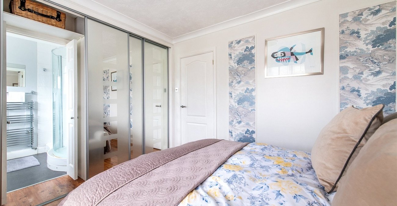 4 bedroom house for sale in Sandling | Robinson Michael & Jackson