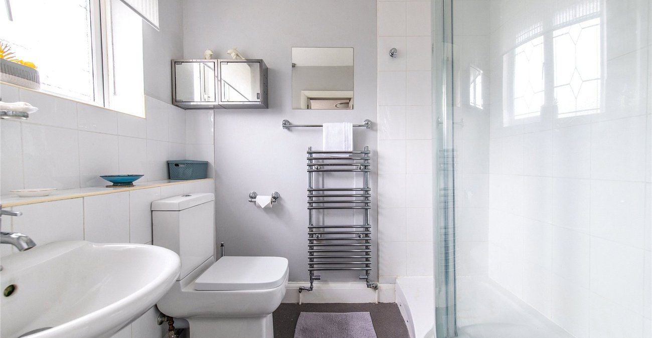 4 bedroom house for sale in Sandling | Robinson Michael & Jackson