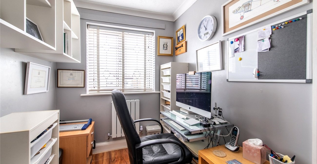 4 bedroom house for sale in Sandling | Robinson Michael & Jackson