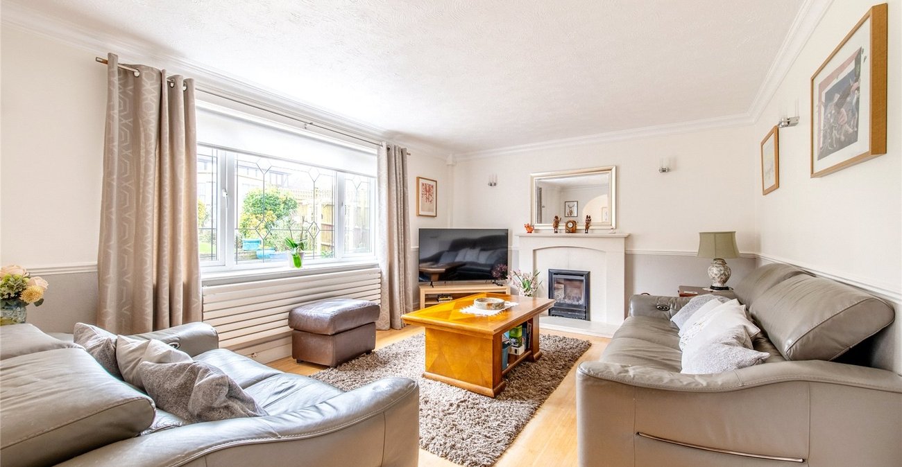 4 bedroom house for sale in Sandling | Robinson Michael & Jackson