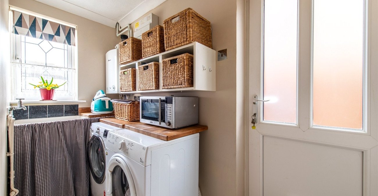 4 bedroom house for sale in Sandling | Robinson Michael & Jackson