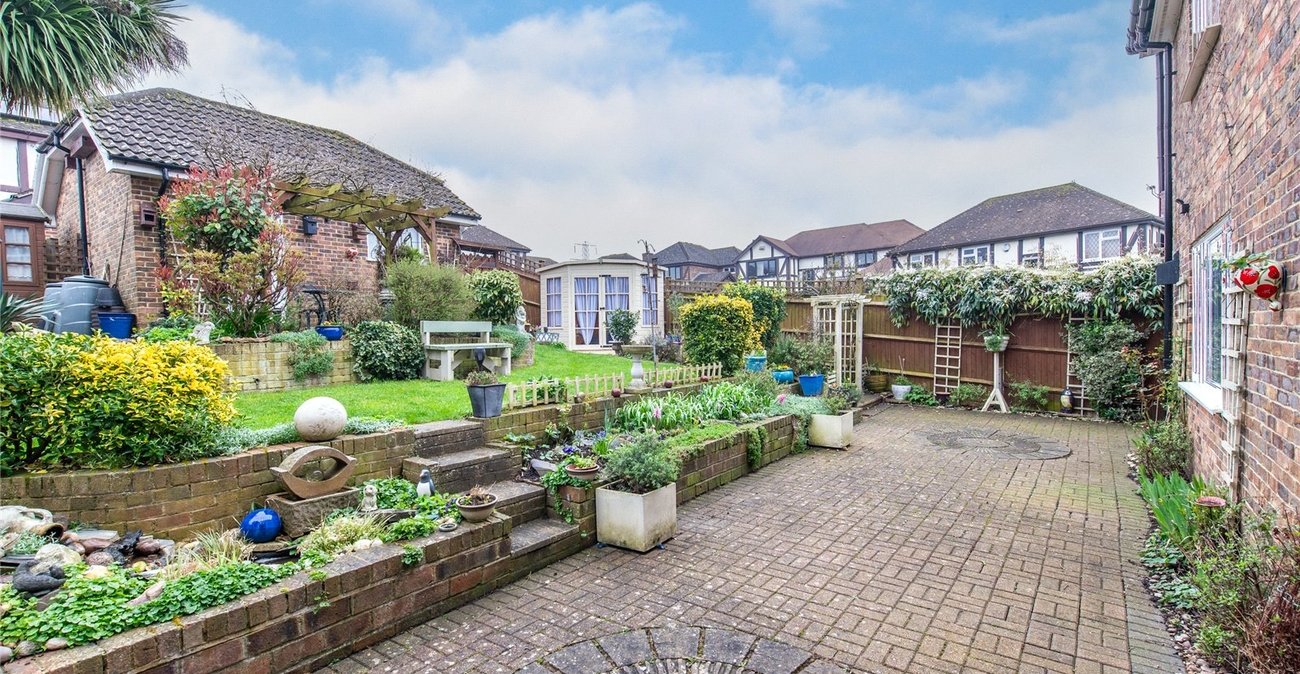 4 bedroom house for sale in Sandling | Robinson Michael & Jackson