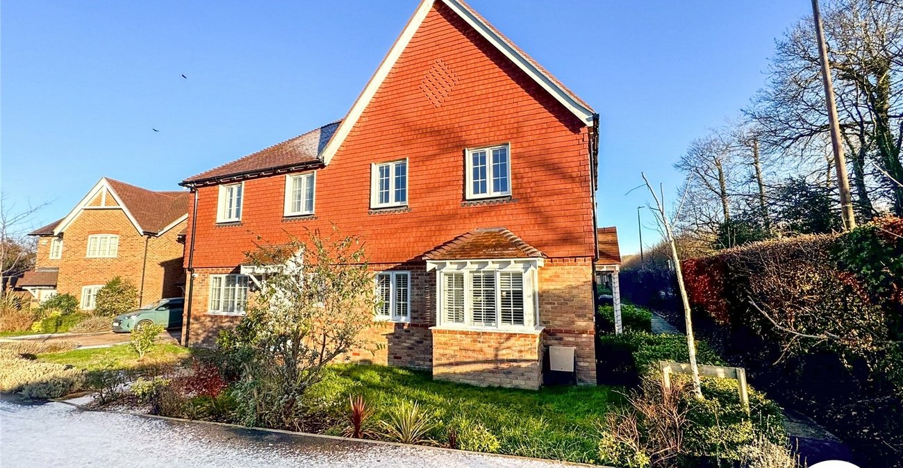 3 bedroom house for sale in Boughton Monchelsea | Robinson Michael & Jackson