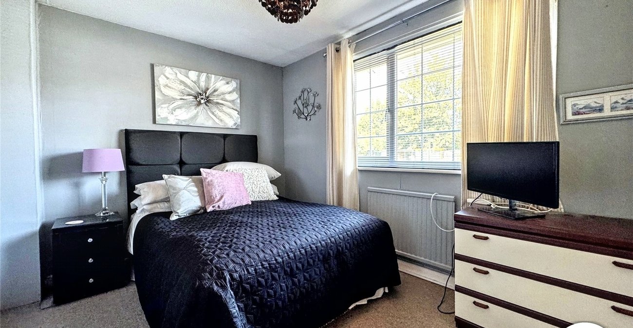 2 bedroom house for sale in Maidstone | Robinson Michael & Jackson