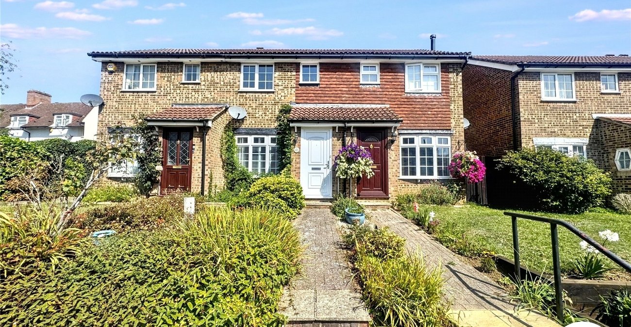 2 bedroom house for sale in Maidstone | Robinson Michael & Jackson