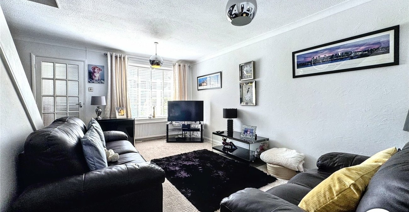 2 bedroom house for sale in Maidstone | Robinson Michael & Jackson
