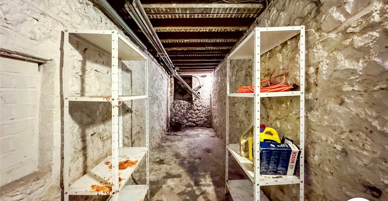 1 bedroom property for sale in Maidstone | Robinson Michael & Jackson