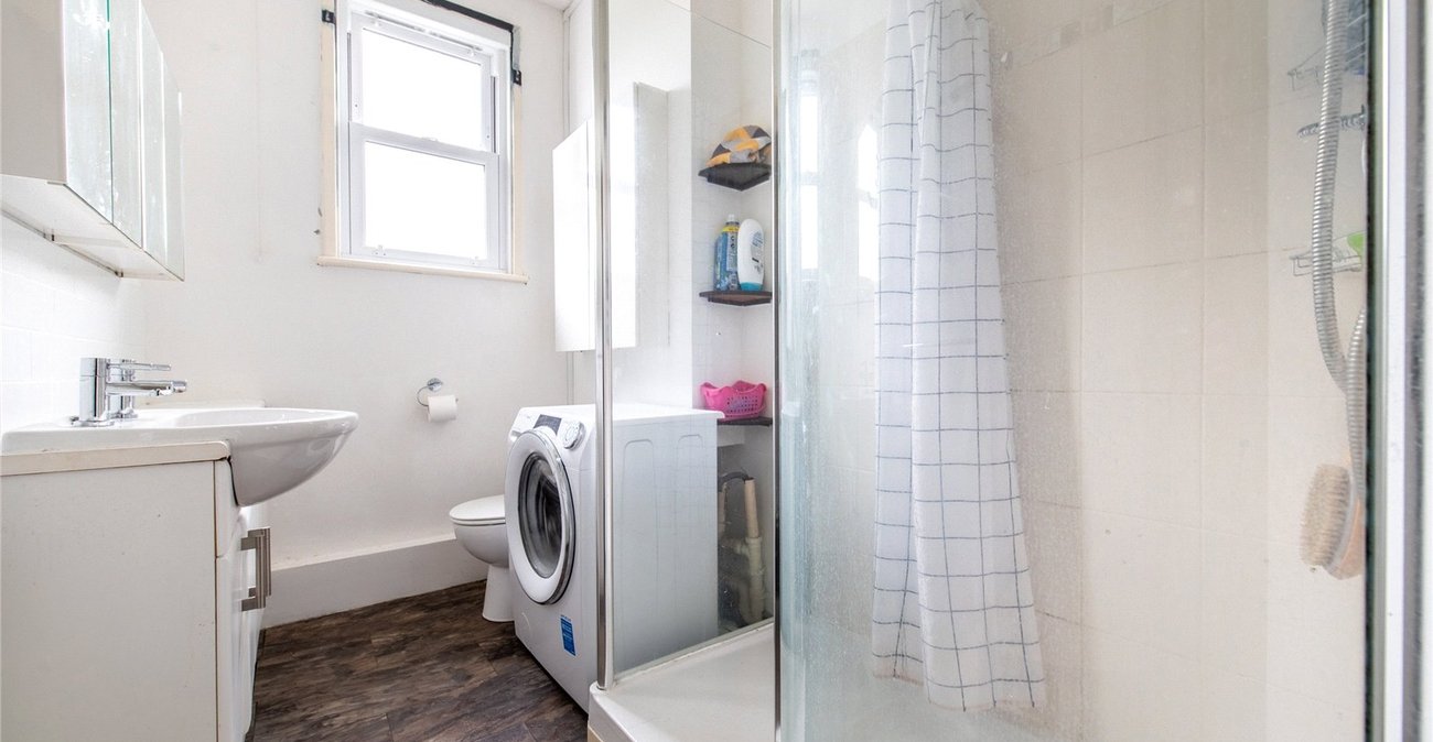 1 bedroom property for sale in Teston | Robinson Michael & Jackson