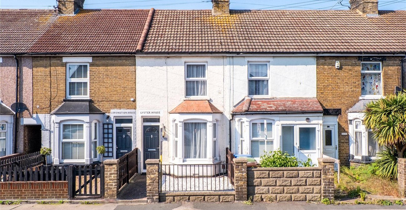 3 bedroom house for sale in Sittingbourne | Robinson Michael & Jackson