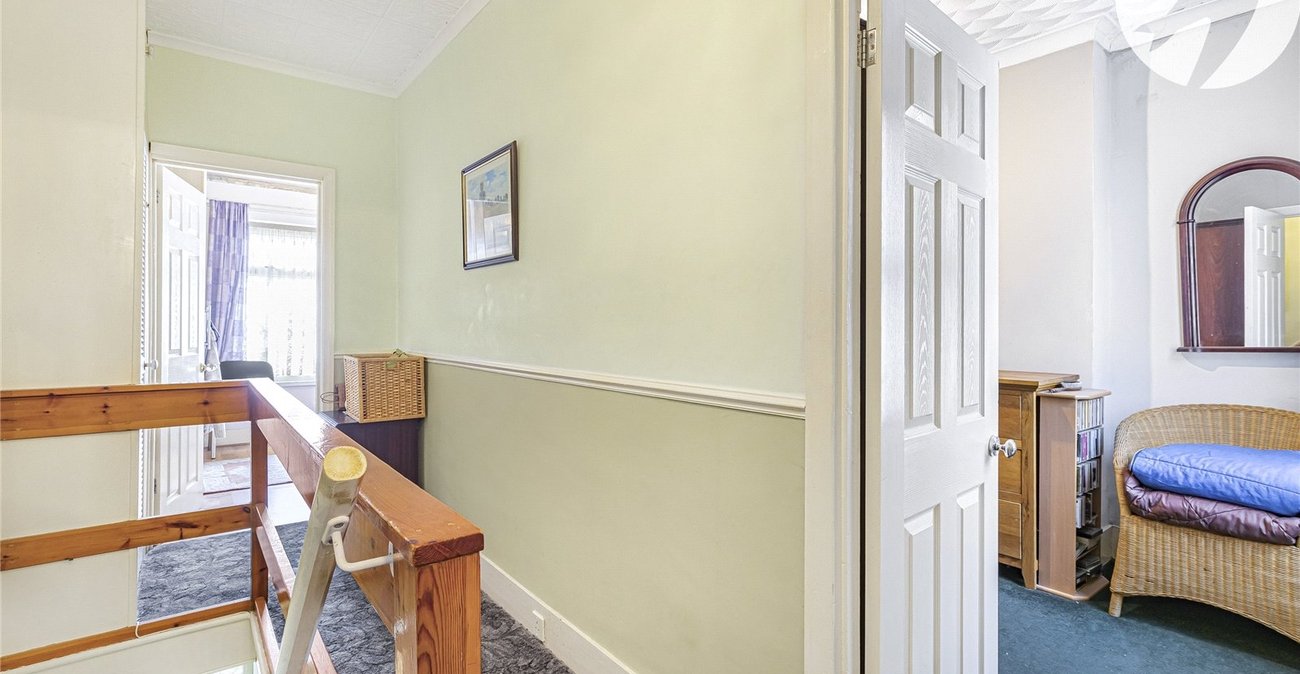 2 bedroom house for sale in Plumstead | Robinson Jackson