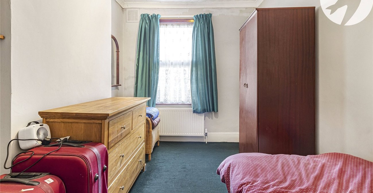 2 bedroom house for sale in Plumstead | Robinson Jackson