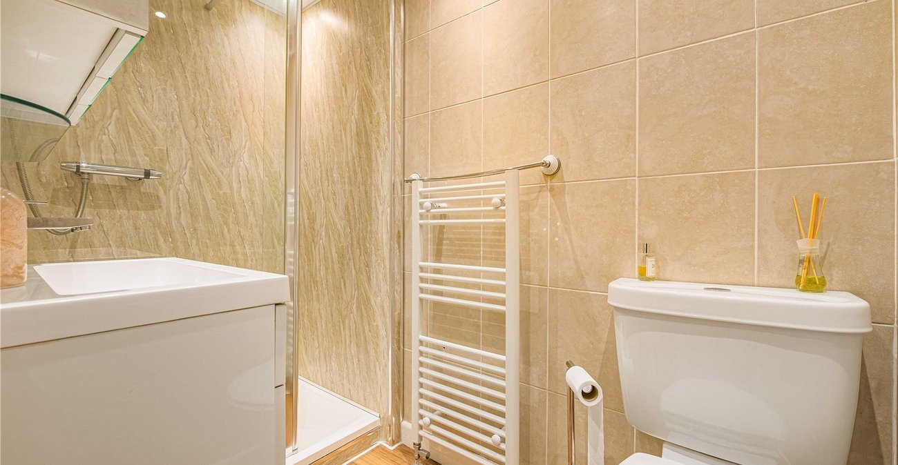 4 bedroom house for sale in Welling | Robinson Jackson