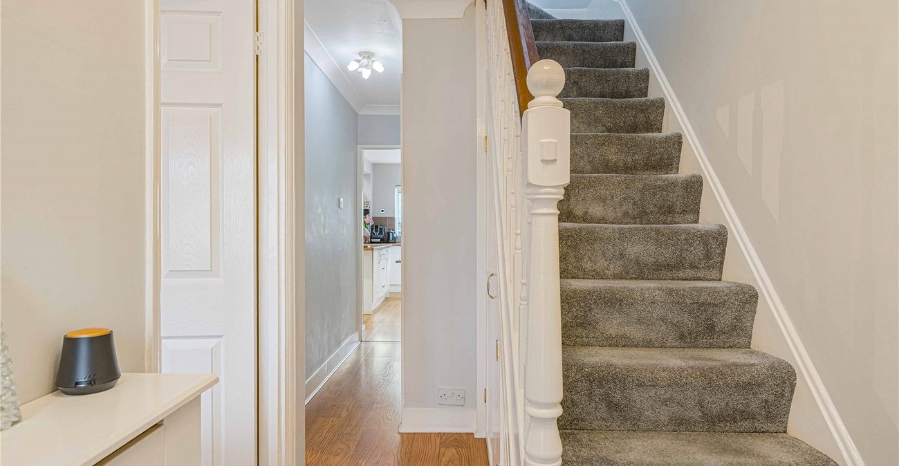 4 bedroom house for sale in Welling | Robinson Jackson