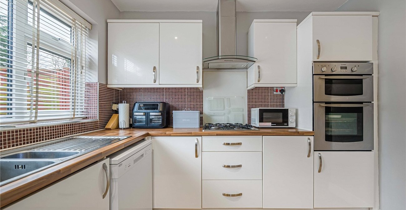 4 bedroom house for sale in Welling | Robinson Jackson