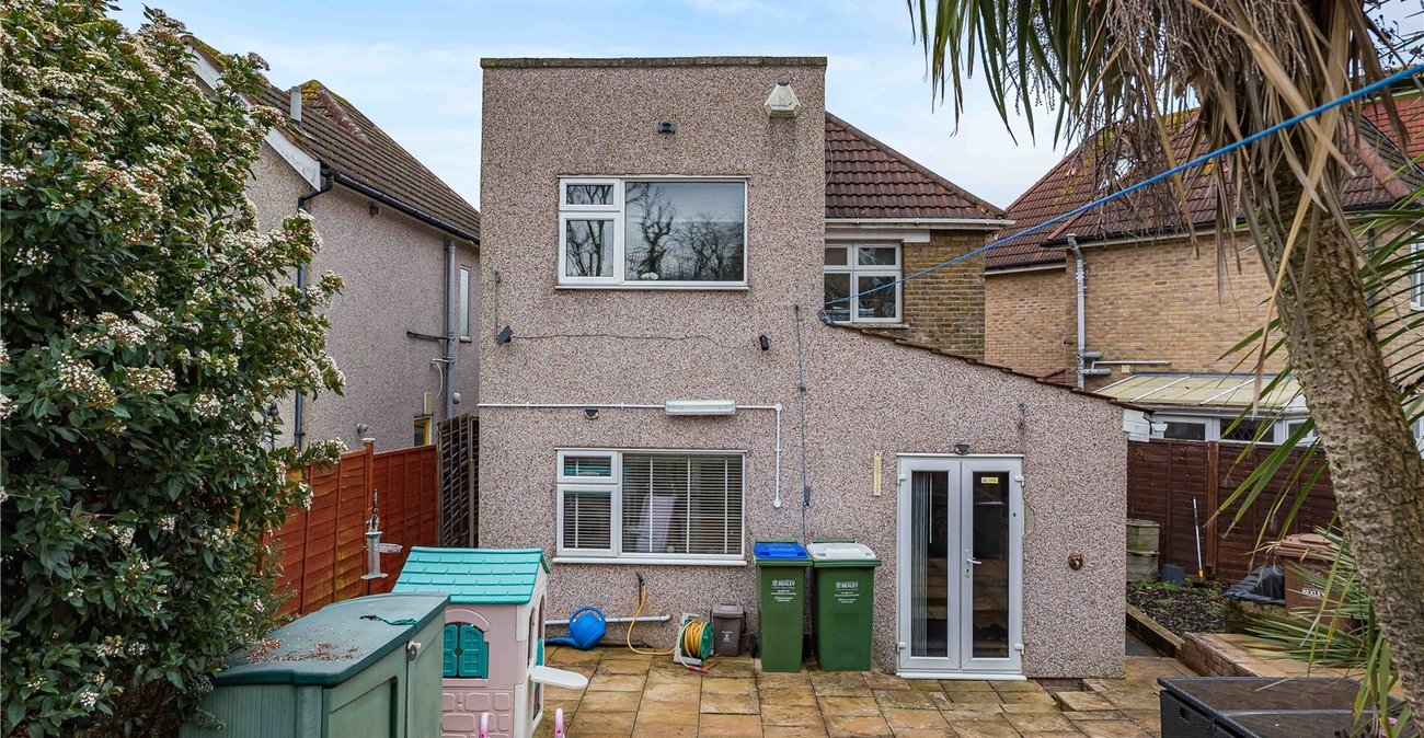 4 bedroom house for sale in Welling | Robinson Jackson