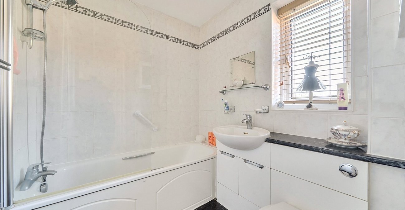 3 bedroom house for sale in Penge | Robinson Jackson