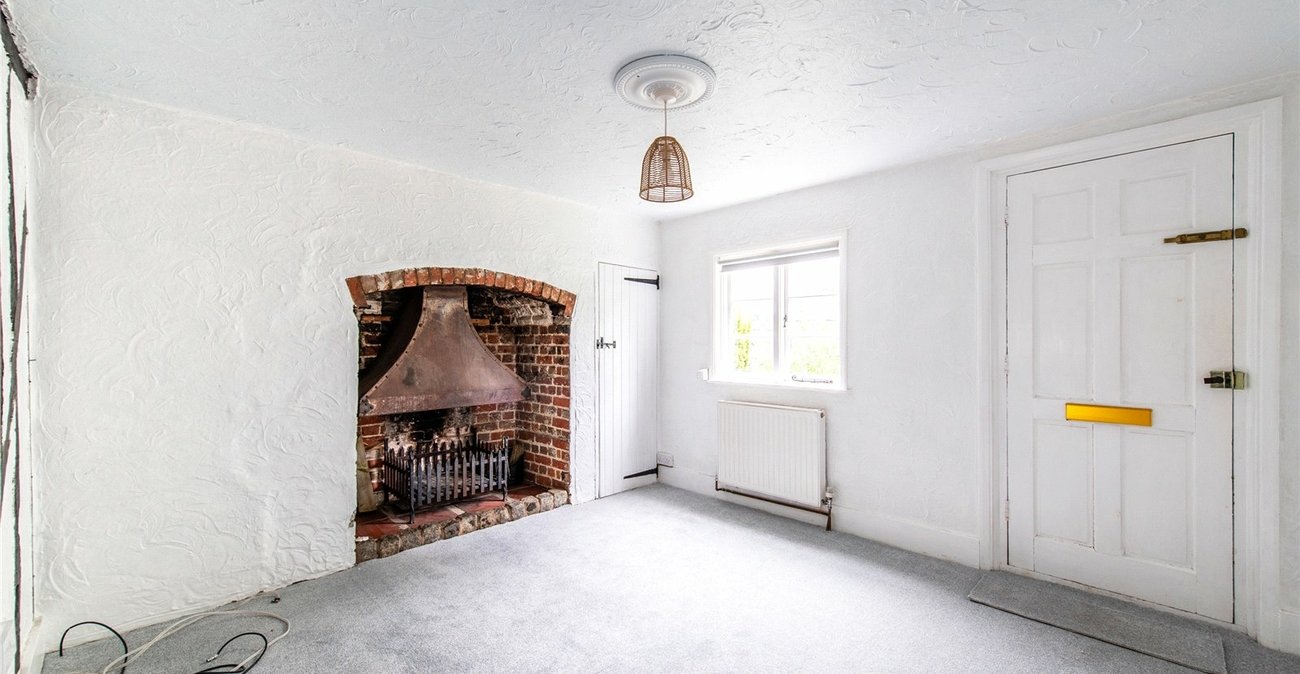 2 bedroom house for sale in Maidstone | Robinson Michael & Jackson