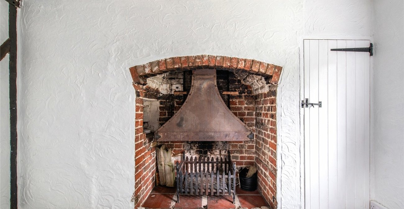 2 bedroom house for sale in Maidstone | Robinson Michael & Jackson