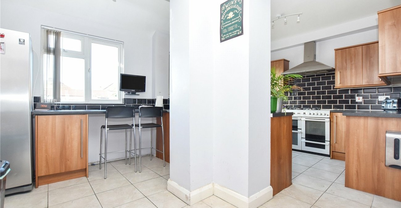 4 bedroom house for sale in Bexleyheath | Robinson Jackson