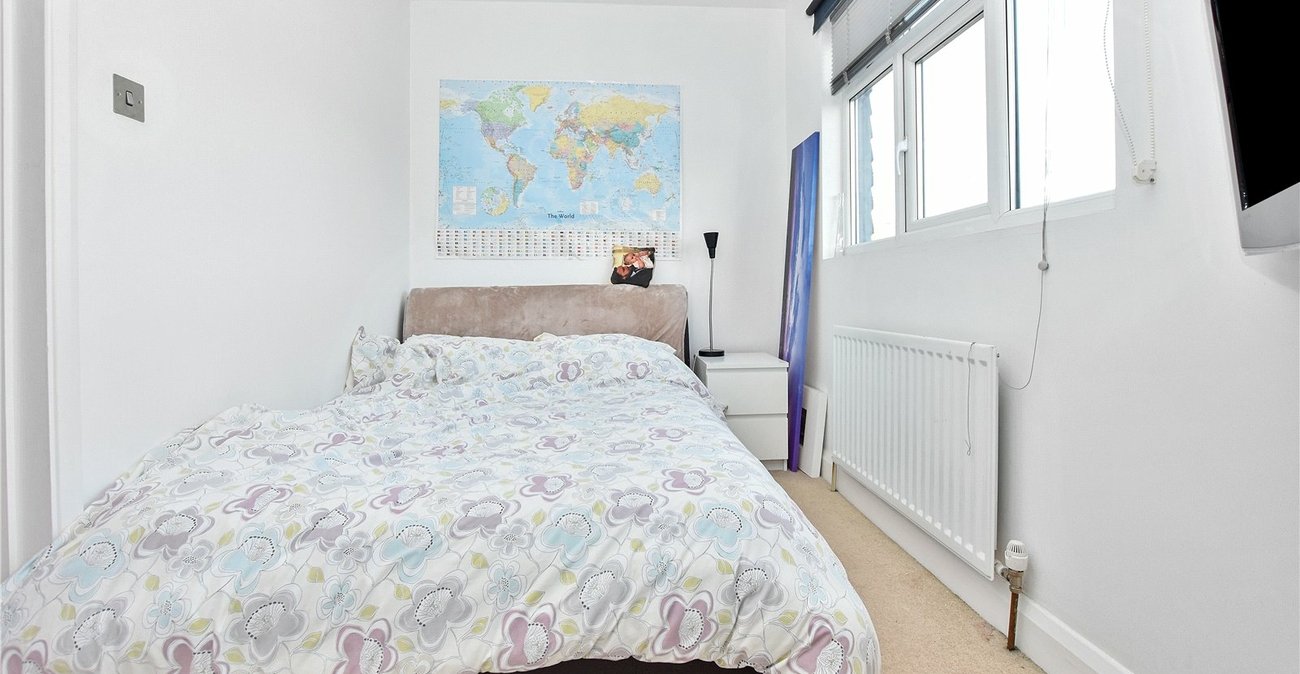 4 bedroom house for sale in Bexleyheath | Robinson Jackson