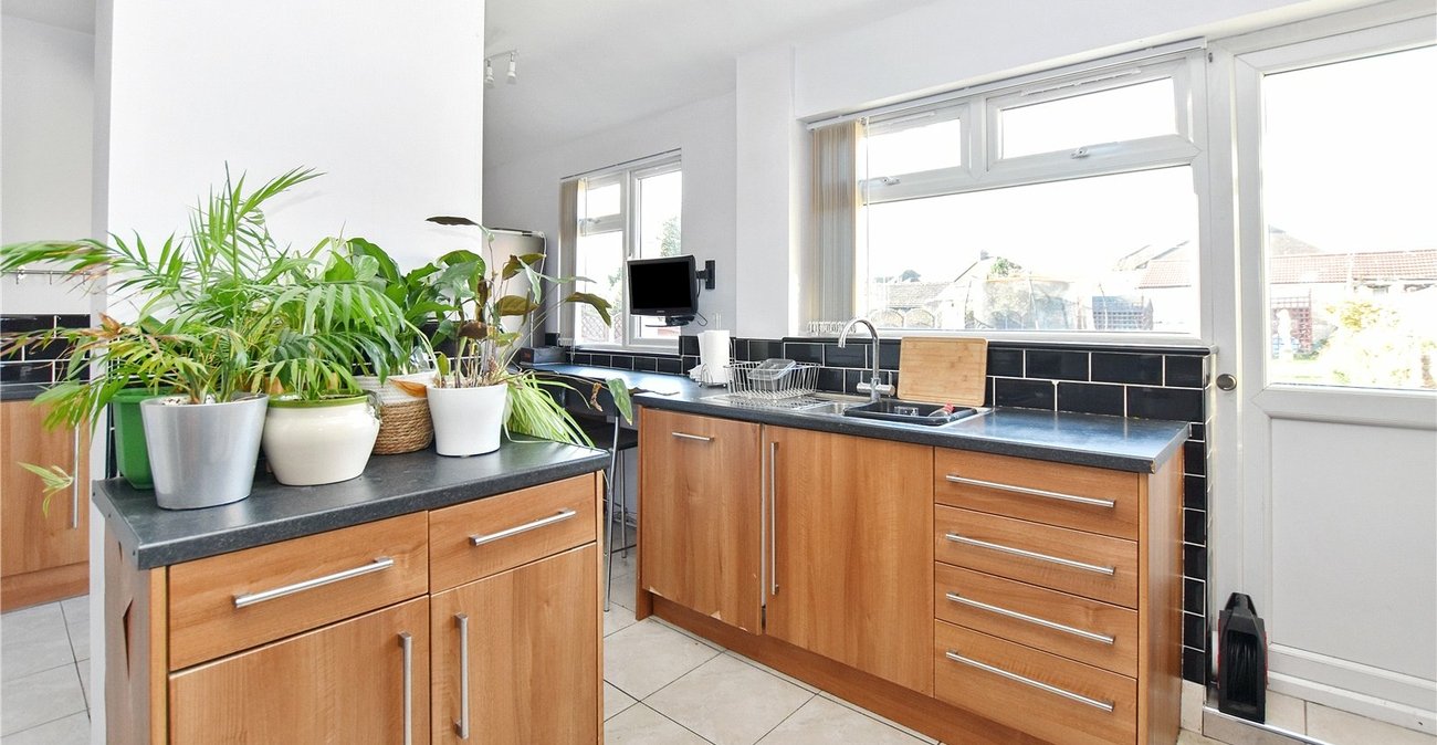 4 bedroom house for sale in Bexleyheath | Robinson Jackson