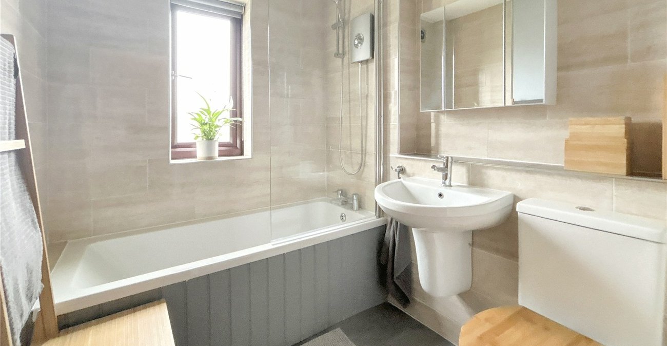 2 bedroom house to rent in Sidcup | Robinson Jackson