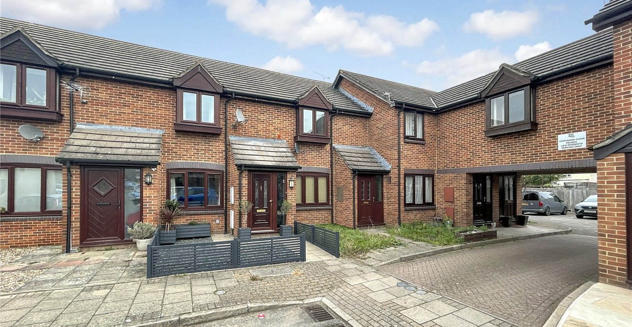 2 bedroom house to rent in Sidcup | Robinson Jackson